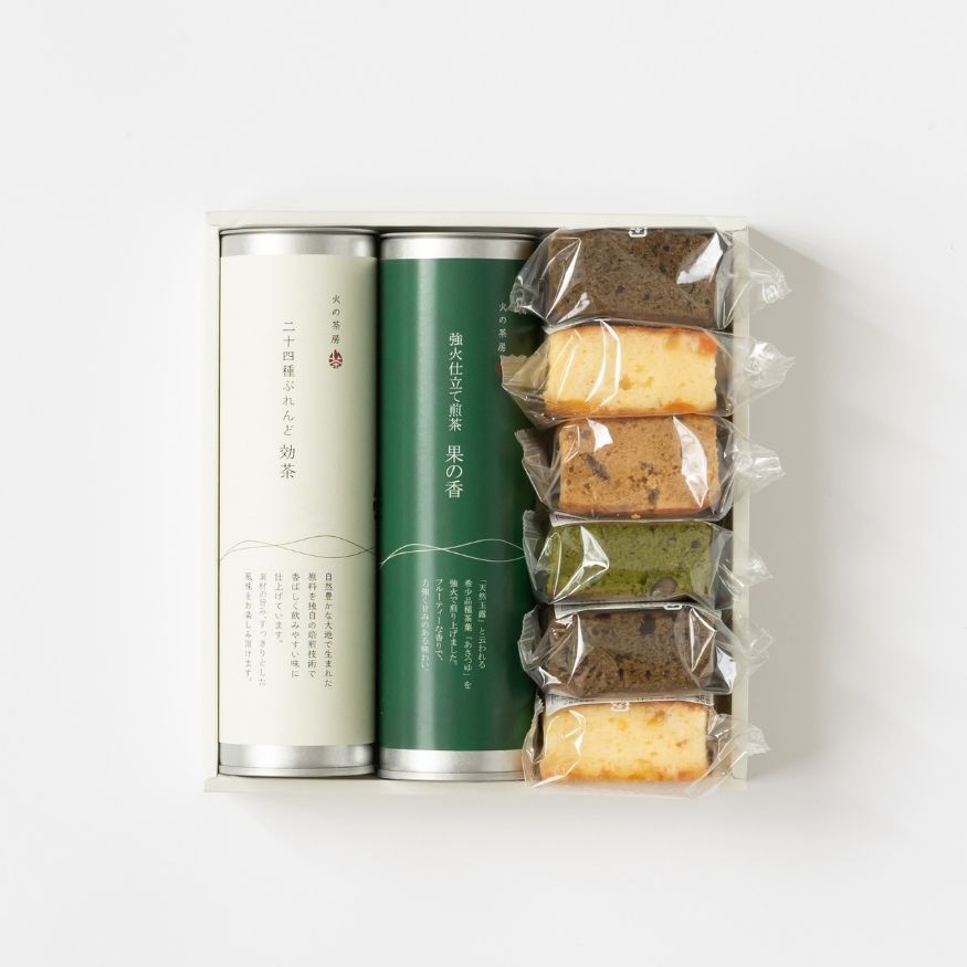 お茶2種とパウンドケーキのギフト